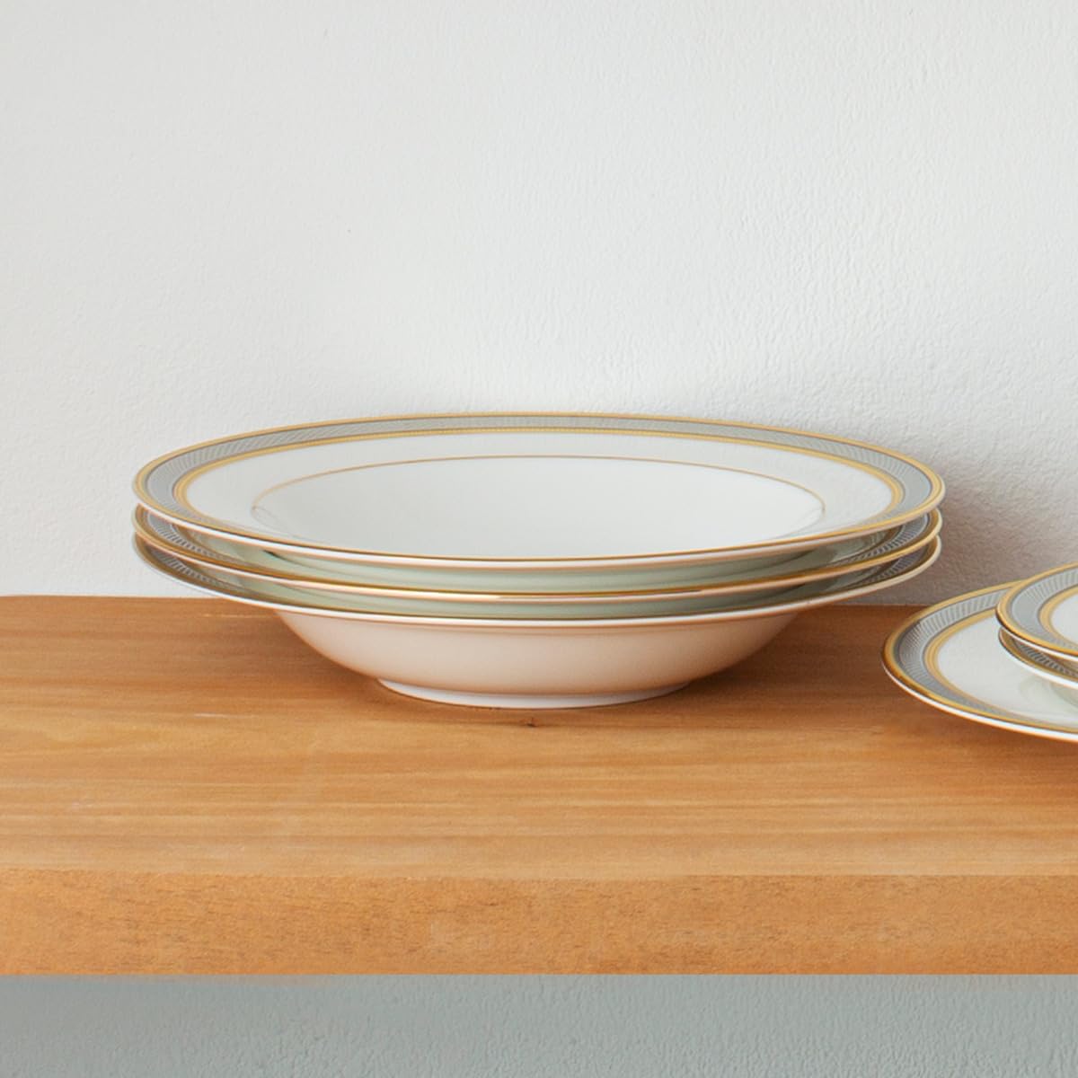 Noritake Brilliance 12-Piece Dinnerware Set, Service for 4