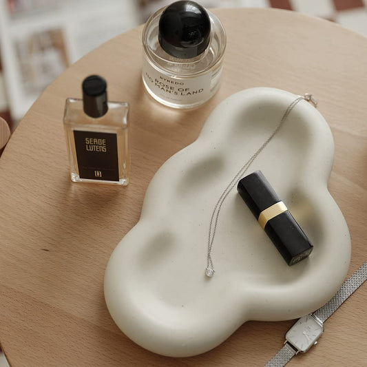 Chubby Jewelry Tray, Cute Cloud Trinket Dish (Crème)