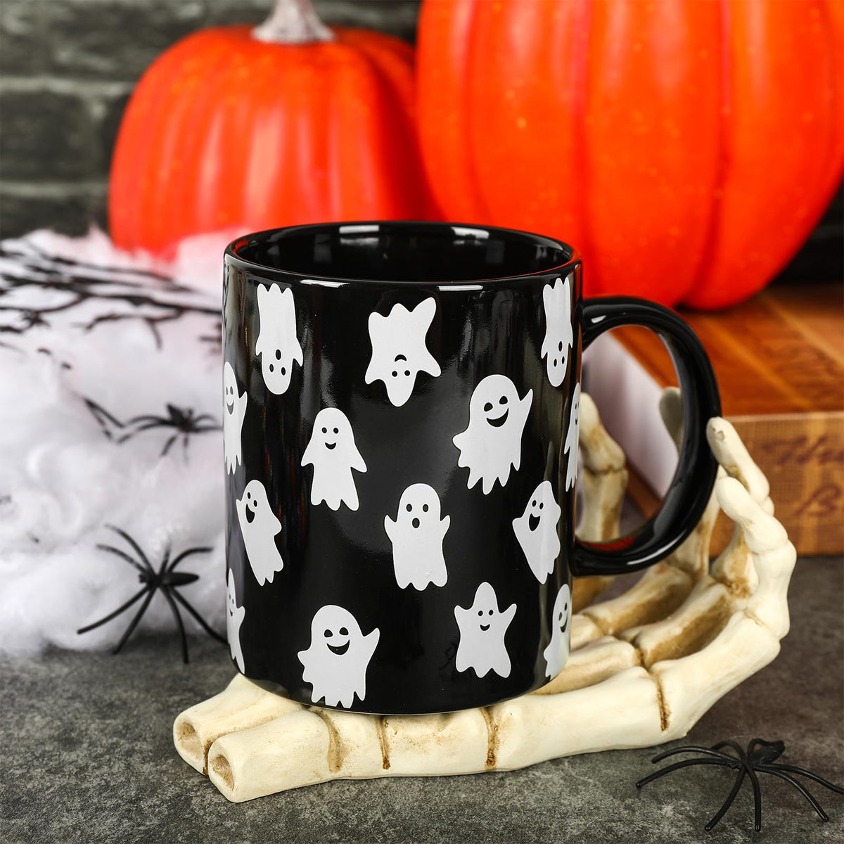 Whaline Halloween Mug 12oz Cute Ghost Coffee Mug Black White Ghost Ceramic Drinking Mugs Halloween Party Cups for Home School Office Table Centerpieces Housewarming Gift Party Supplies