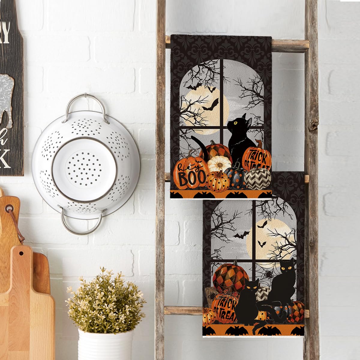 Artoid Mode Black Cat Moon Pumpkin Halloween Kitchen Towels Dish Towels, 18x26 Inch Bats Trick Or Treat Decoration Hand Towels Set of 2