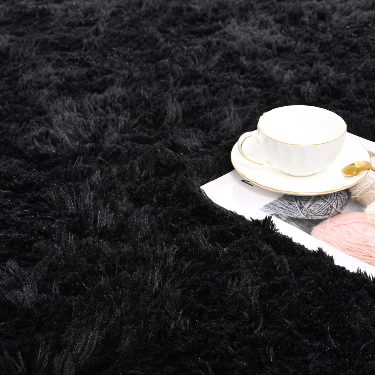 ISEAU Black Rug Super Soft Shaggy 4x6 Feet Rugs for Bedroom, Fluffy Area Rug for Living Room Floor Rug, Fuzzy and Comfy Carpet Nursery Shag Rug for Kids Boys Room Decor