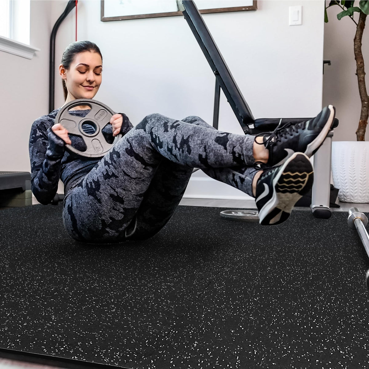SUPERJARE 0.4'' Thick 12 Pcs 48 Sq Ft Rubber Top Exercise Equipment Mats, High Density EVA Foam Mats with Rubber Top, Interlocking Gym Flooring for Home Gym, Protective Workout Mat, Black/Grey