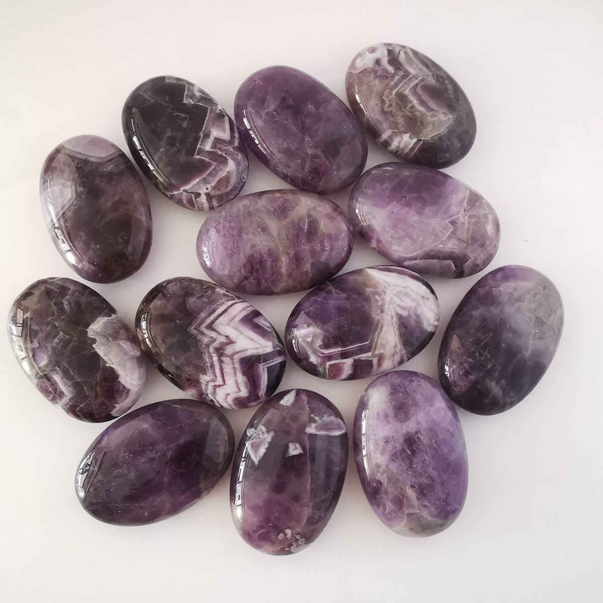Loveliome Natural Amethyst Oval Polished Worry Stones, Healing Crystal Indoor Fountain Stones Massage Energy Anxiety Relief Items