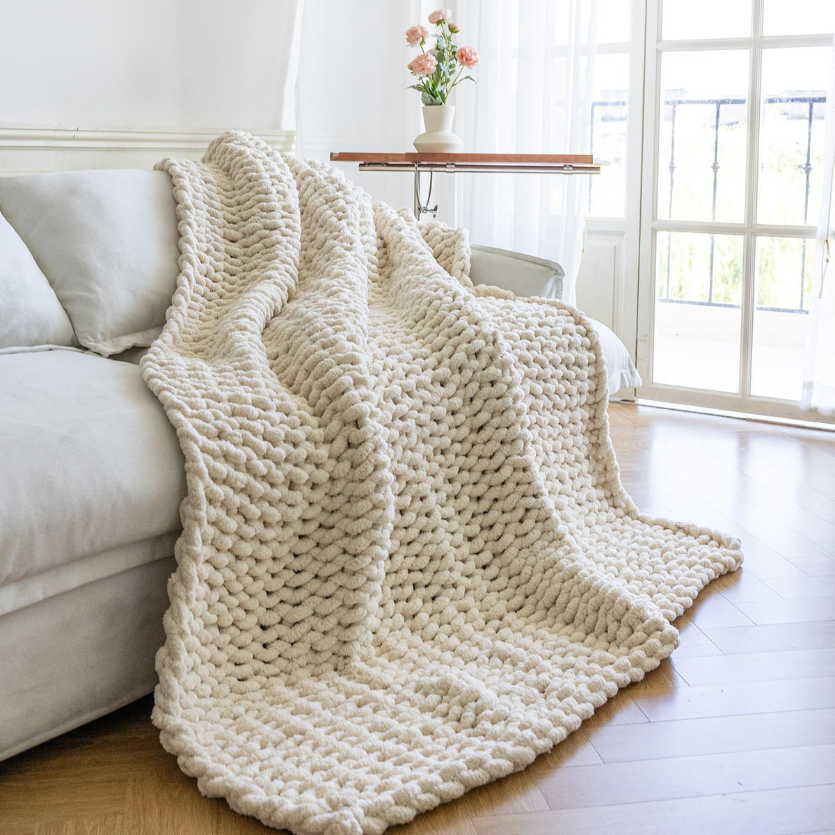 Larexius Chunky Knit Blanket - Luxury Soft Cozy 50 * 60 Throw Blanket,100% Woven Blanket Rope Knot Throw Blanket for Couch, Sofa, Home Decor, Gift - Machine Washable (Cream, 50 * 60)