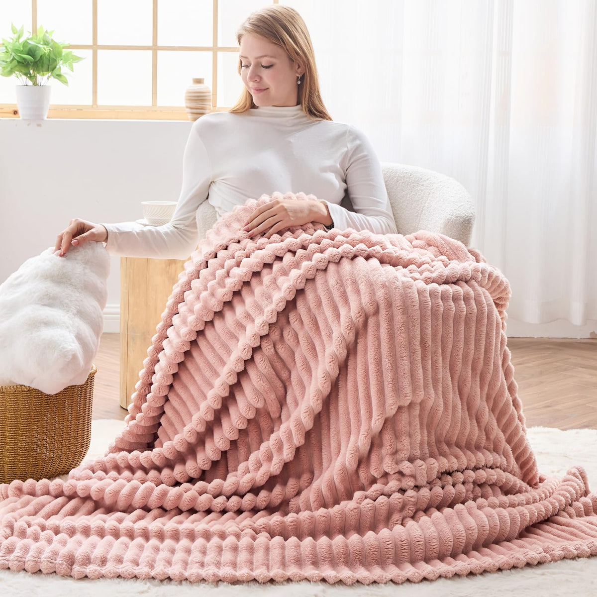 NEWCOSPLAY Super Soft Throw Blanket Pink Premium Silky Flannel Fleece 3D Ribbed Jacquard Lightweight Bed Blanket All Season Use (Pink Ribbed, Throw(50"x60"))