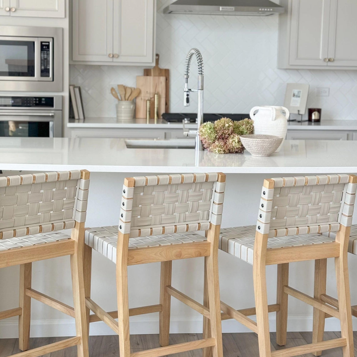 Nathan James Cohen Mid Century Modern Bar Stool, Upholstered Faux Leather Counter Stool with Back and Solid Wood Legs, Off White